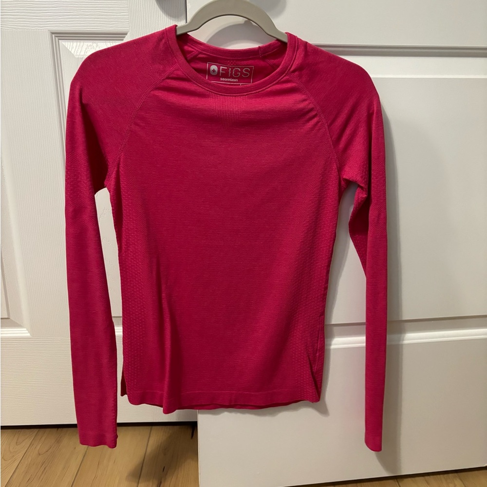 Figs Salta Seamless Long sleeve Underscrub pink nwot